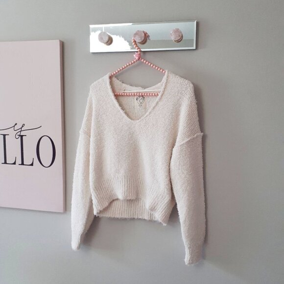 NWT Free People cream off-white fuzzy textured knit slouchy sweater, XS - Picture 11 of 12